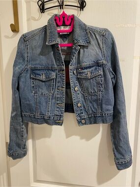 Tommy Hilfiger Light Blue Cropped Denim Jacket